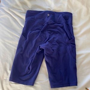 #lululemon bike shorts with pockets